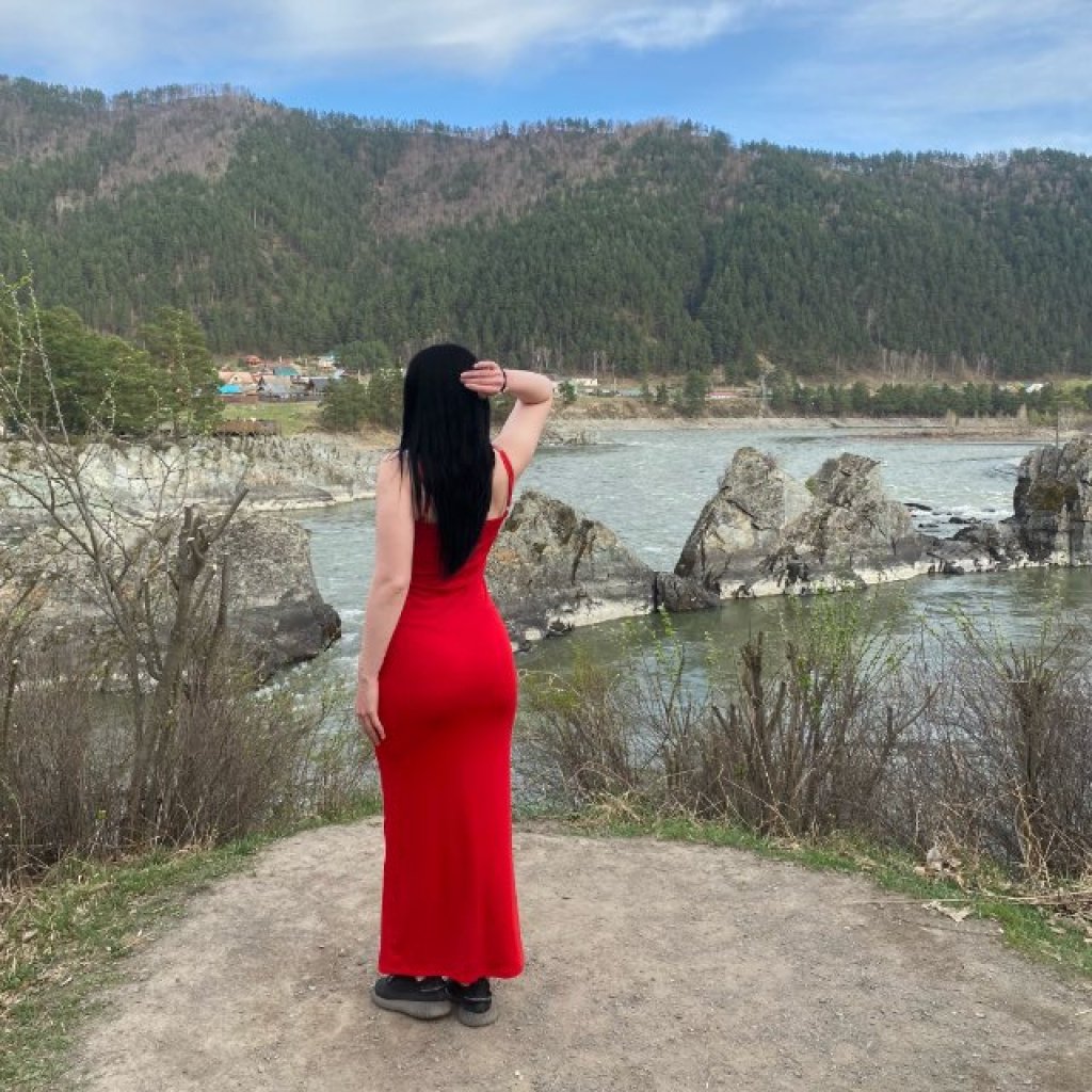 Ульяна : проститутки индивидуалки в Омске