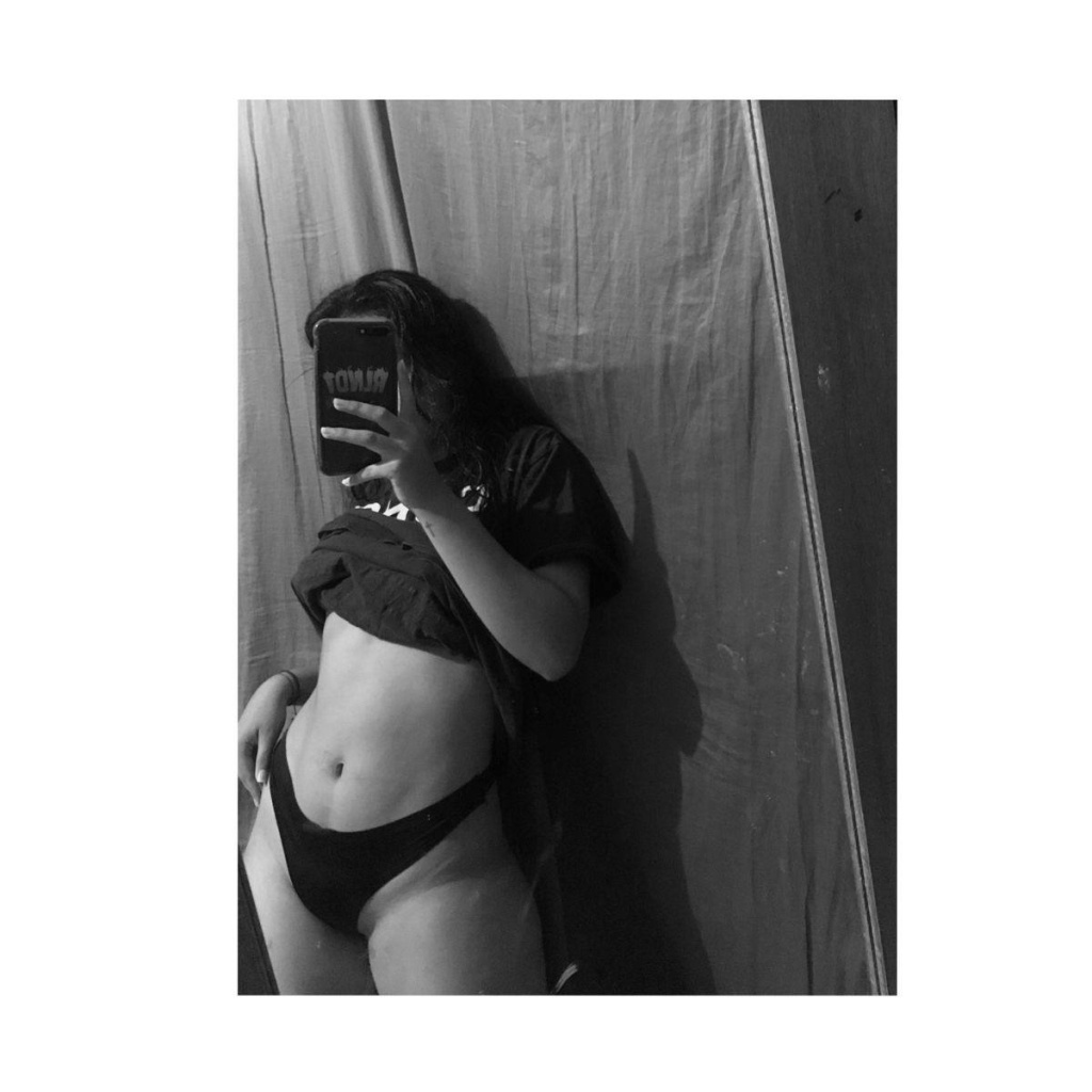 Мия : проститутки индивидуалки в Омске