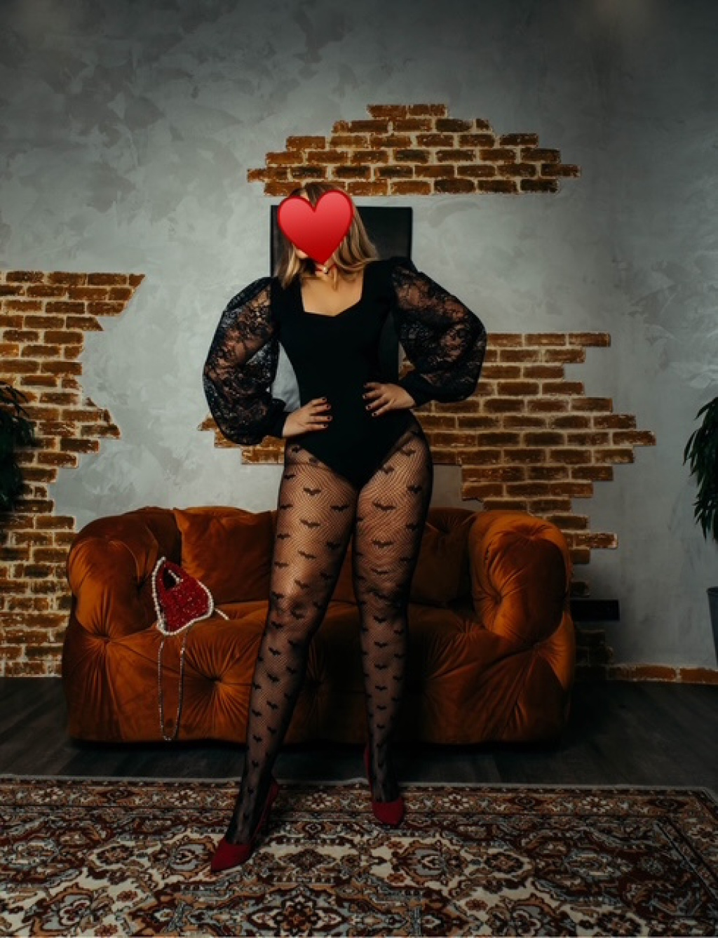 Лина Sex Bomb MILF: проститутки индивидуалки в Омске