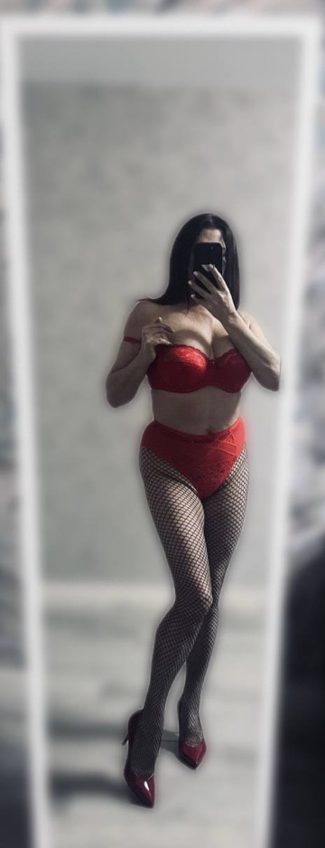 индивидуалка проститутка Омска