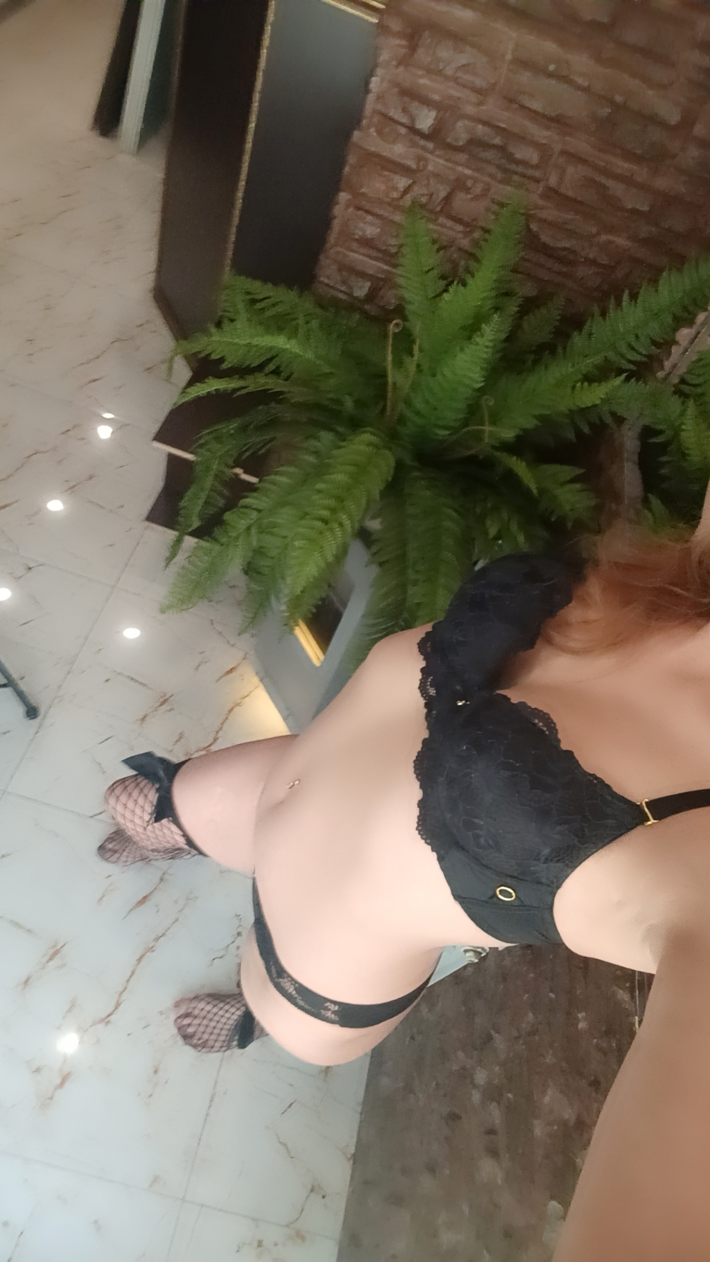 Алена: проститутки индивидуалки в Омске