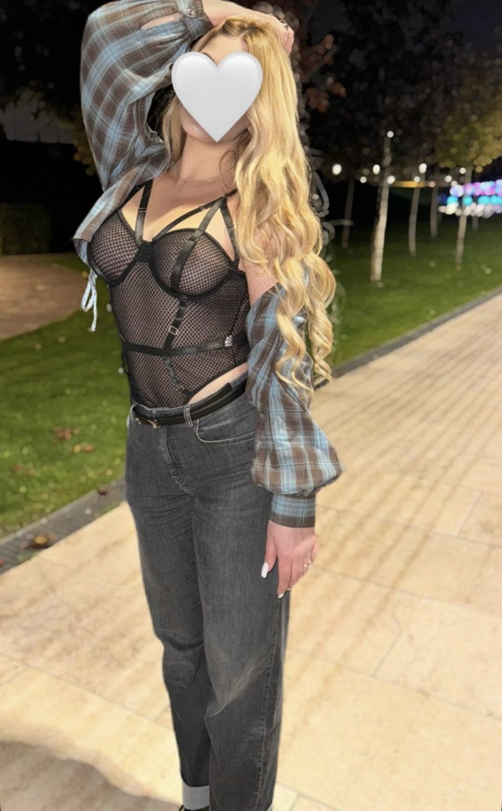 Анна : проститутки индивидуалки в Омске