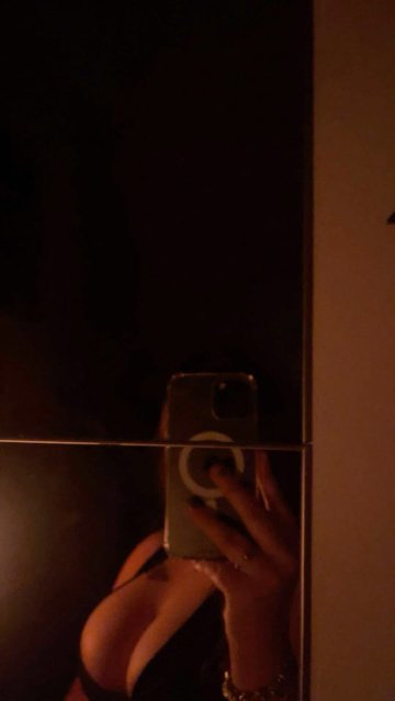 индивидуалка проститутка Омска