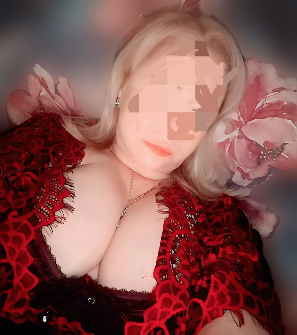 Алина : проститутки индивидуалки в Омске