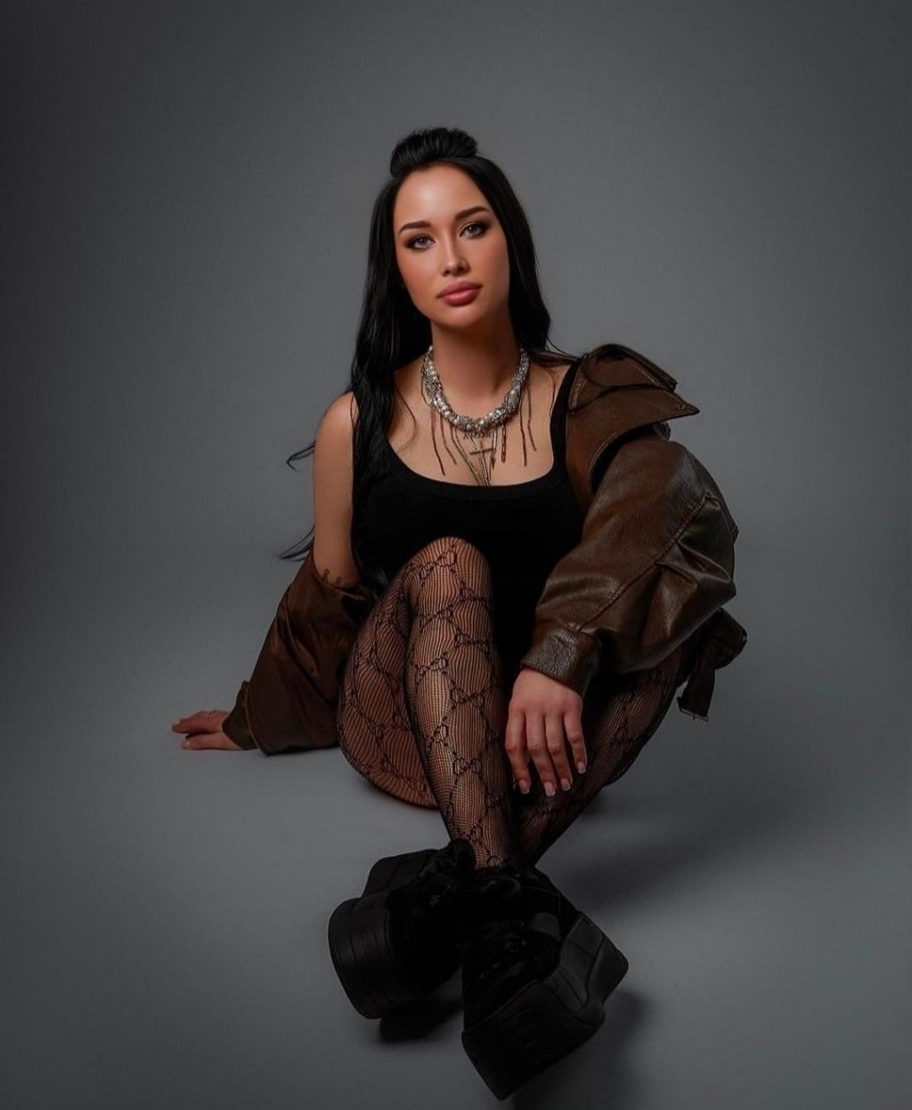 Кристина: проститутки индивидуалки в Омске