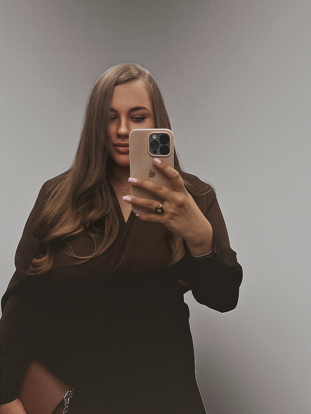 Элина: проститутки индивидуалки в Омске